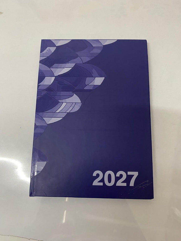 Panther 2027 Desk Diary